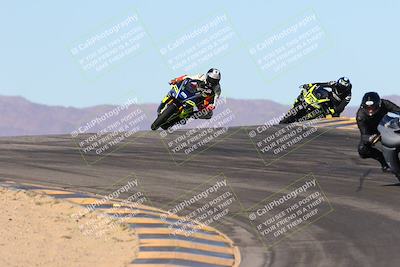 media/Jan-10-2025-CVMA Friday Practice (Fri) [[489e0da257]]/Group 4 and Trackday/Session 3 (Turns 9 and 10)/